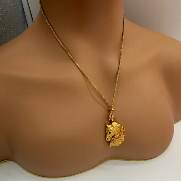 GOLD HORSE VINTAGE STYLE CZ PENDANT NECKLACE - Picture 4 of 4